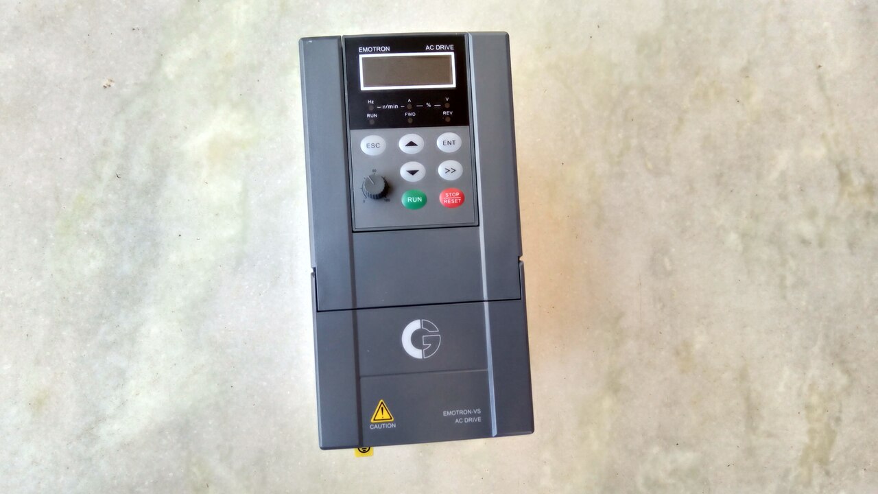 Sub-Micro AC Drive