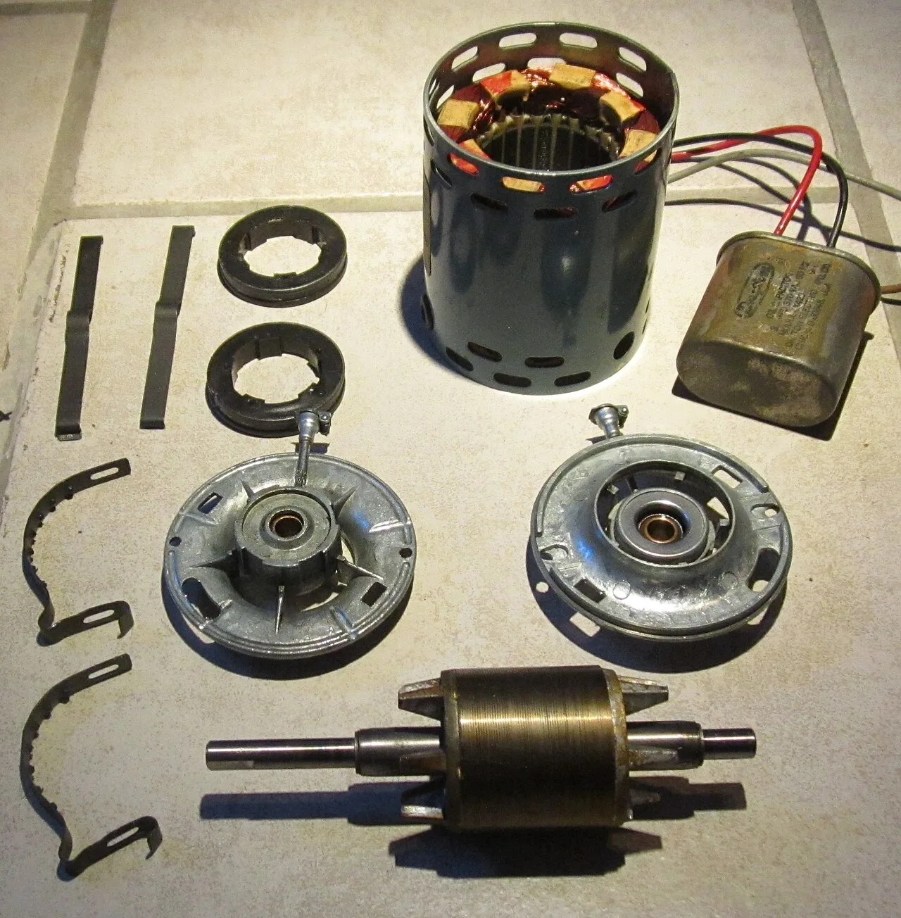 Synchronous motor