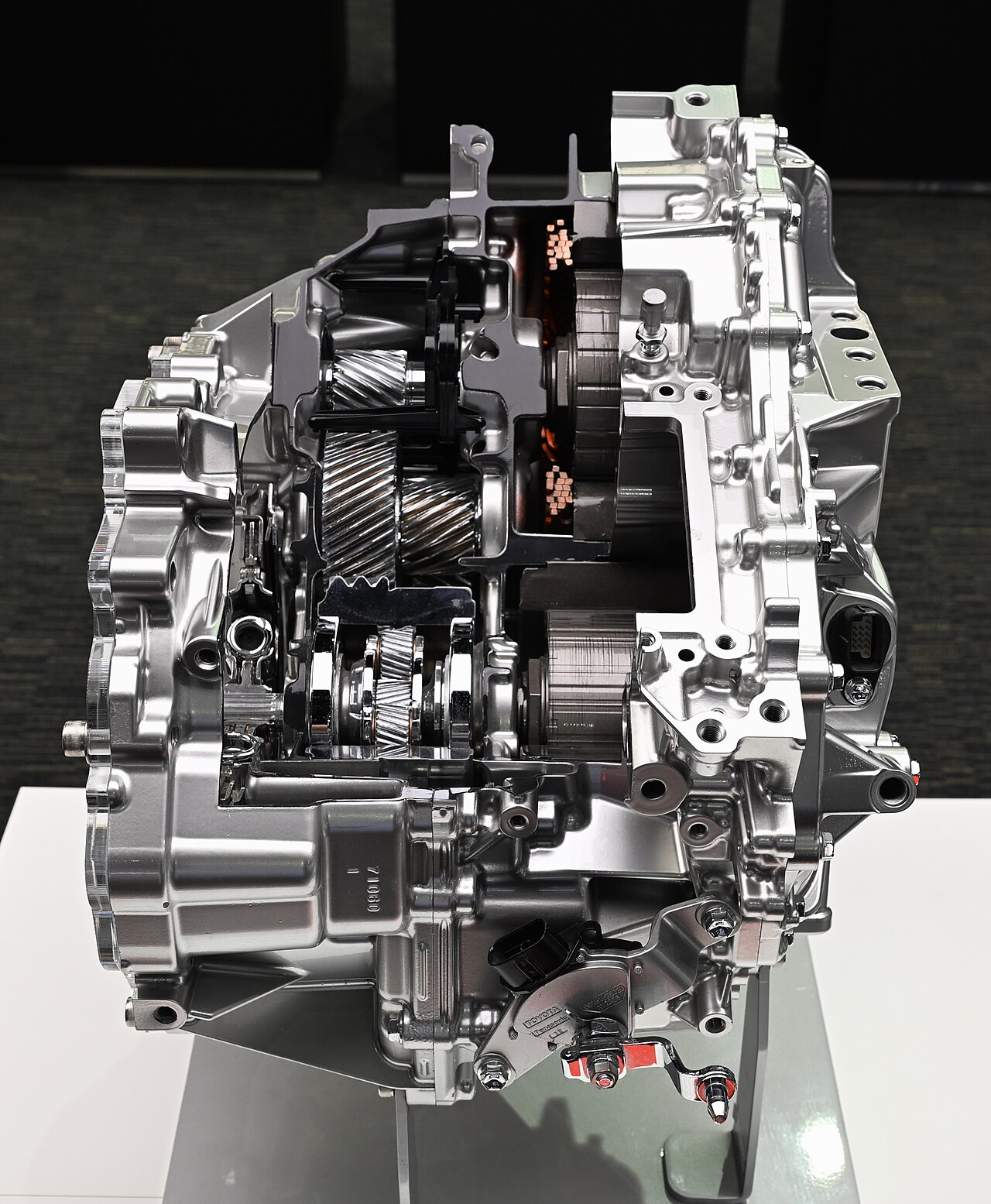 Torque motor