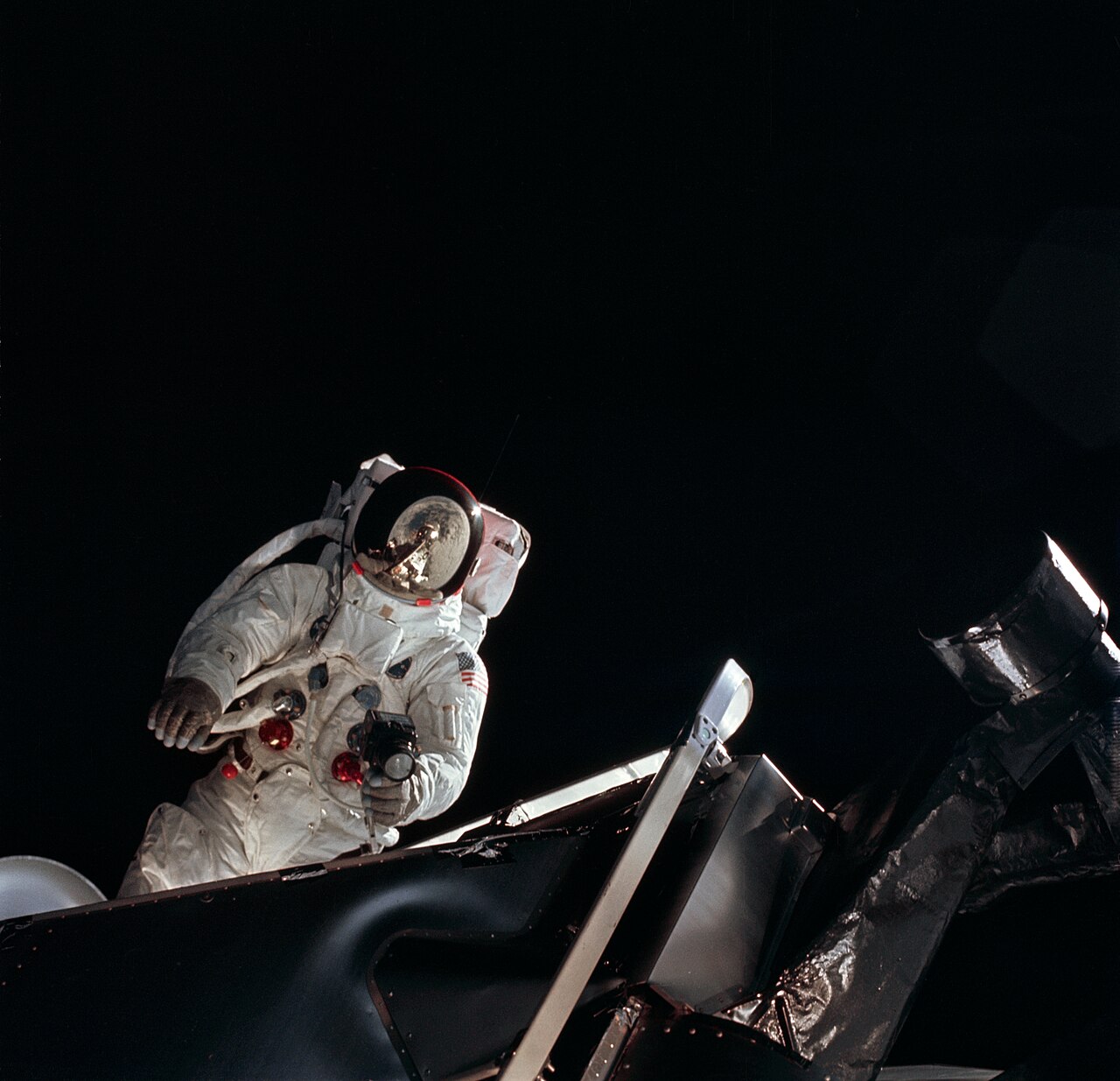 Commercial Lunar Mission Support Services