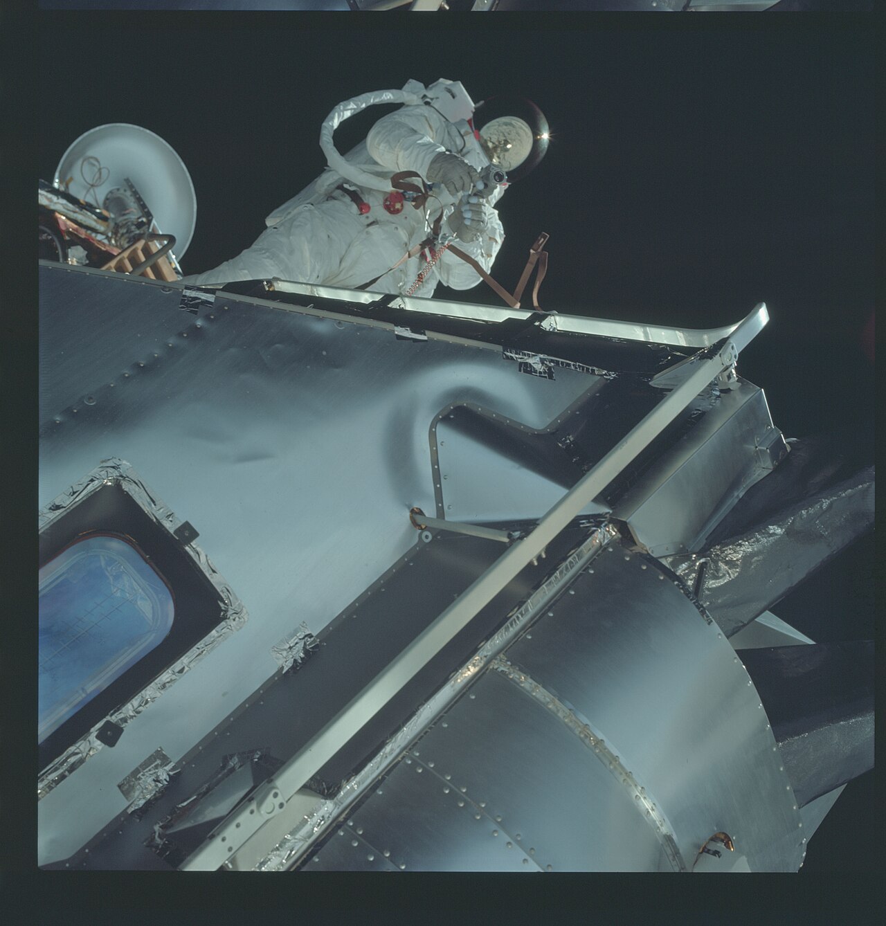 Commercial Lunar Mission Support Services