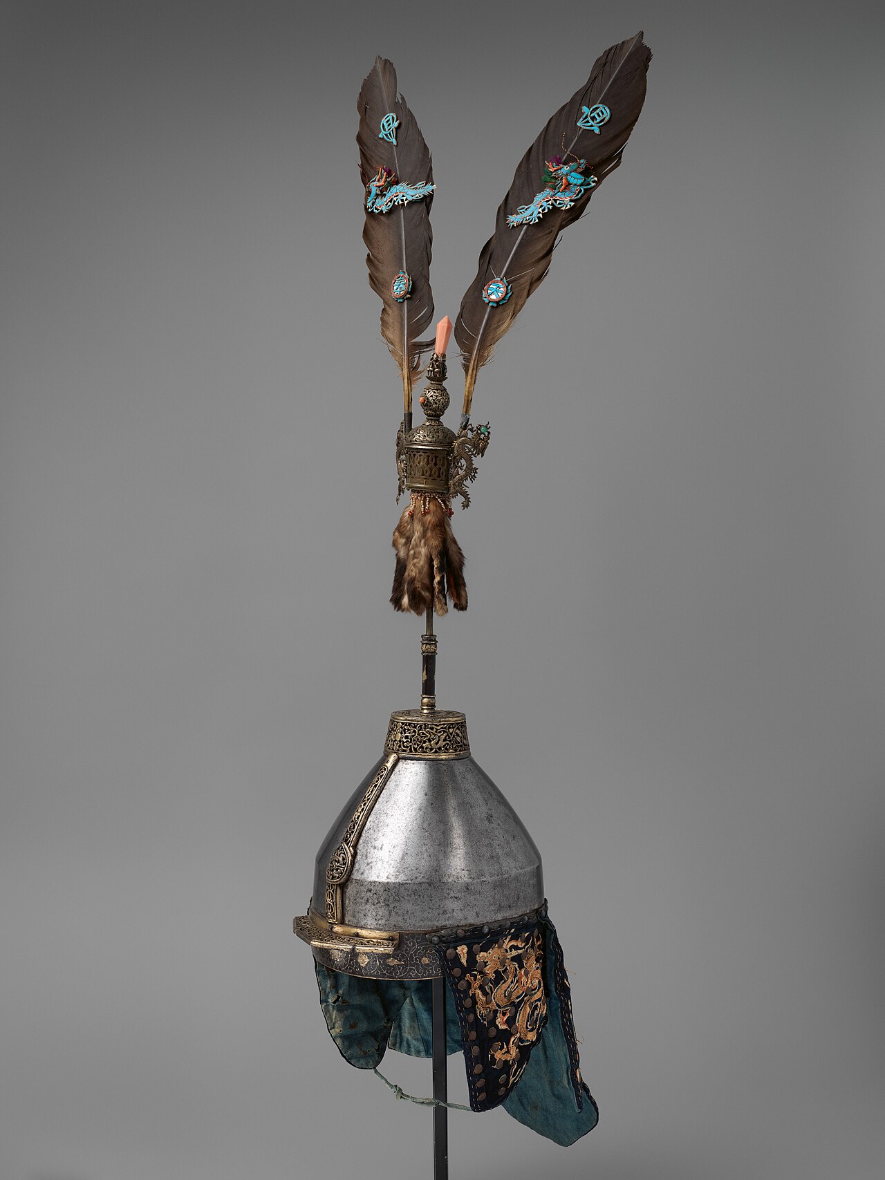 Crest (feathers)