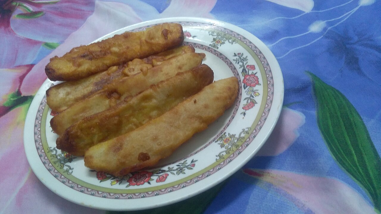 Banana fritter