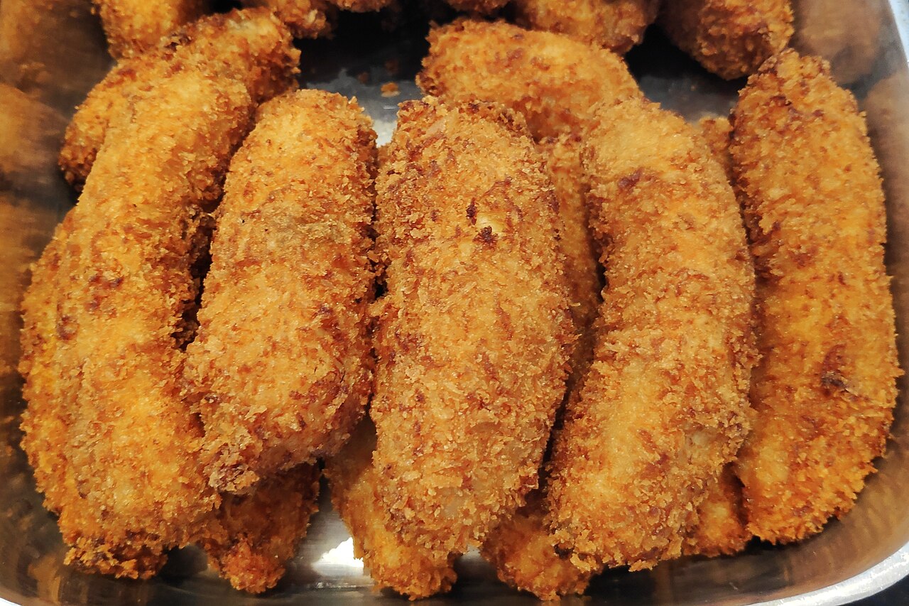 Banana fritter