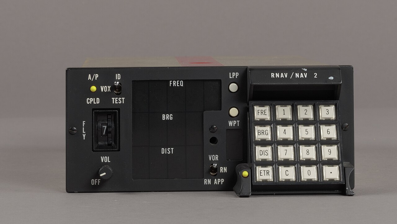 Area Navigation (RNAV) Unit Display and Computer, RN-1079A - DPLA - 7e2a90a7a2cc03175147ede83e377663 (page 2)