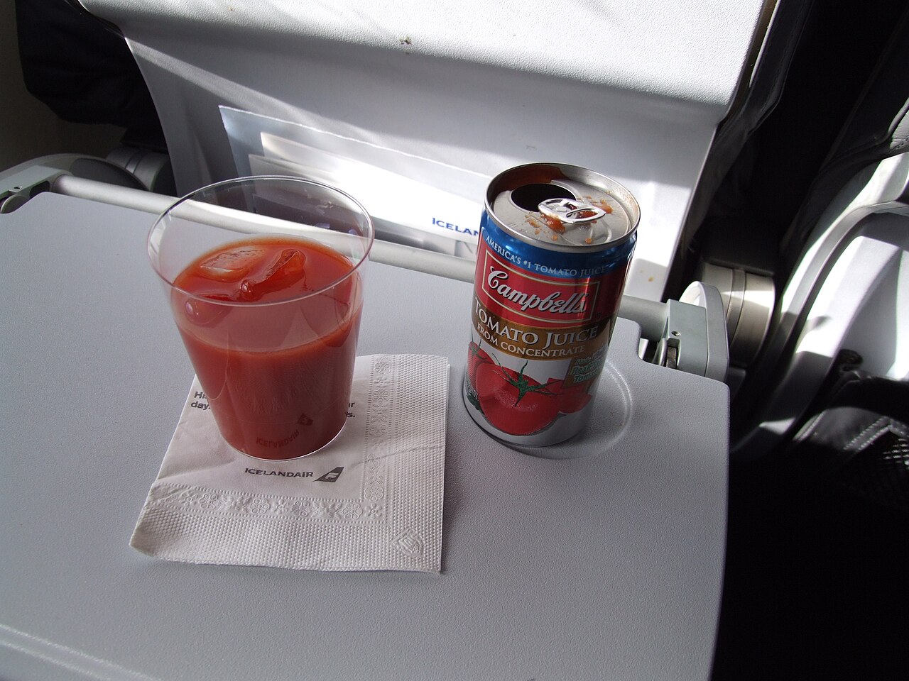 Campbell's tomato juice on a flight of Icelandair