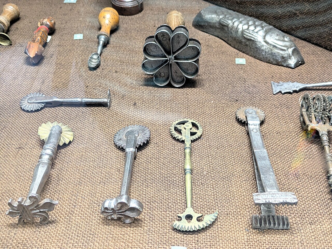 Pastry fork