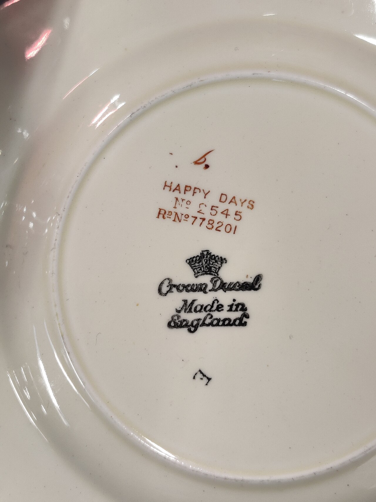 Plate (dishware)