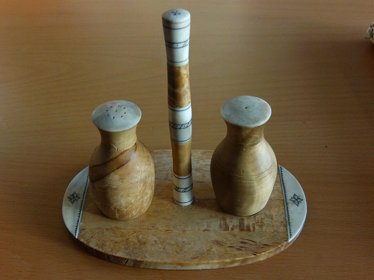 Salt and pepper shakers
