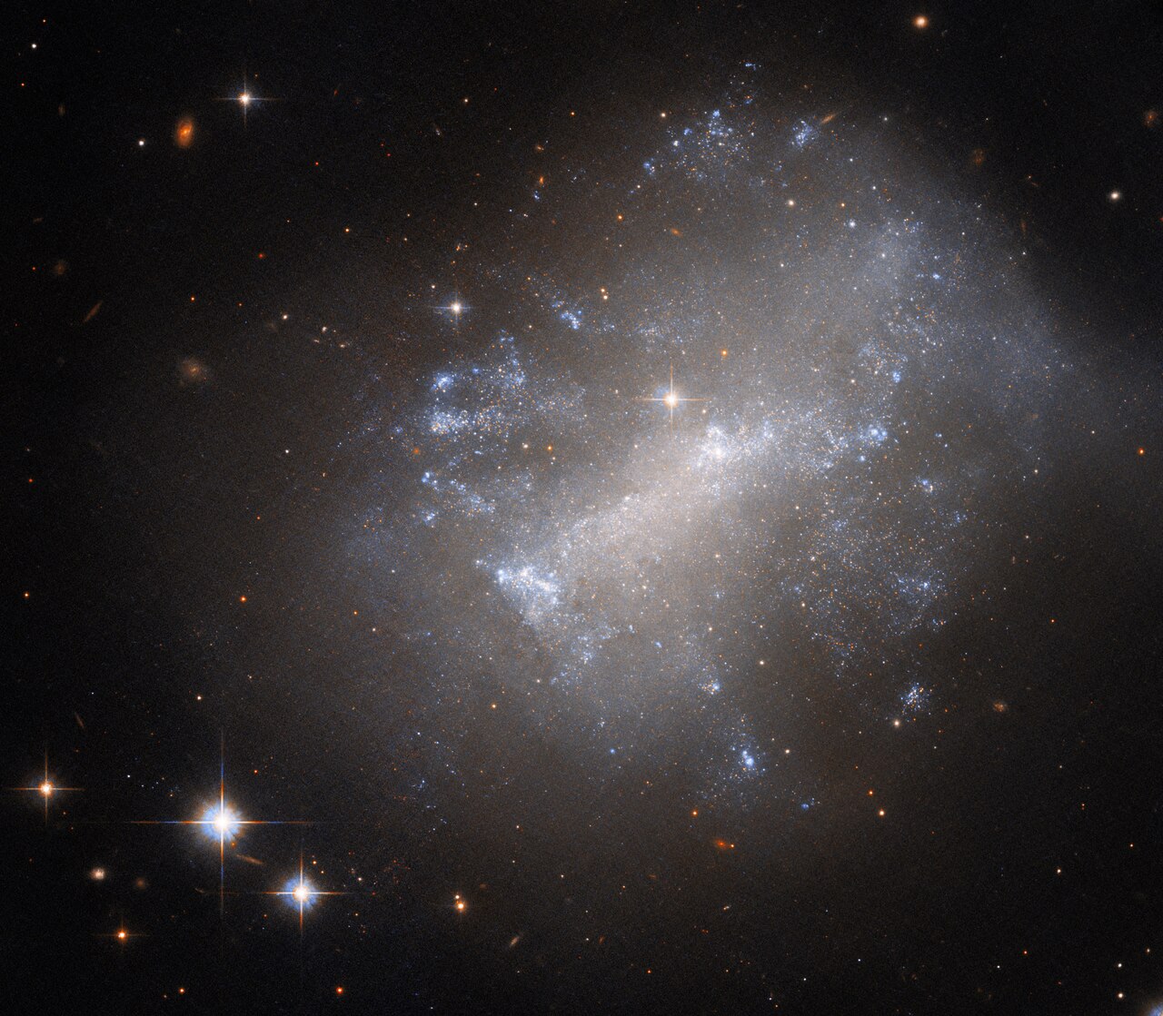 Low surface brightness galaxy