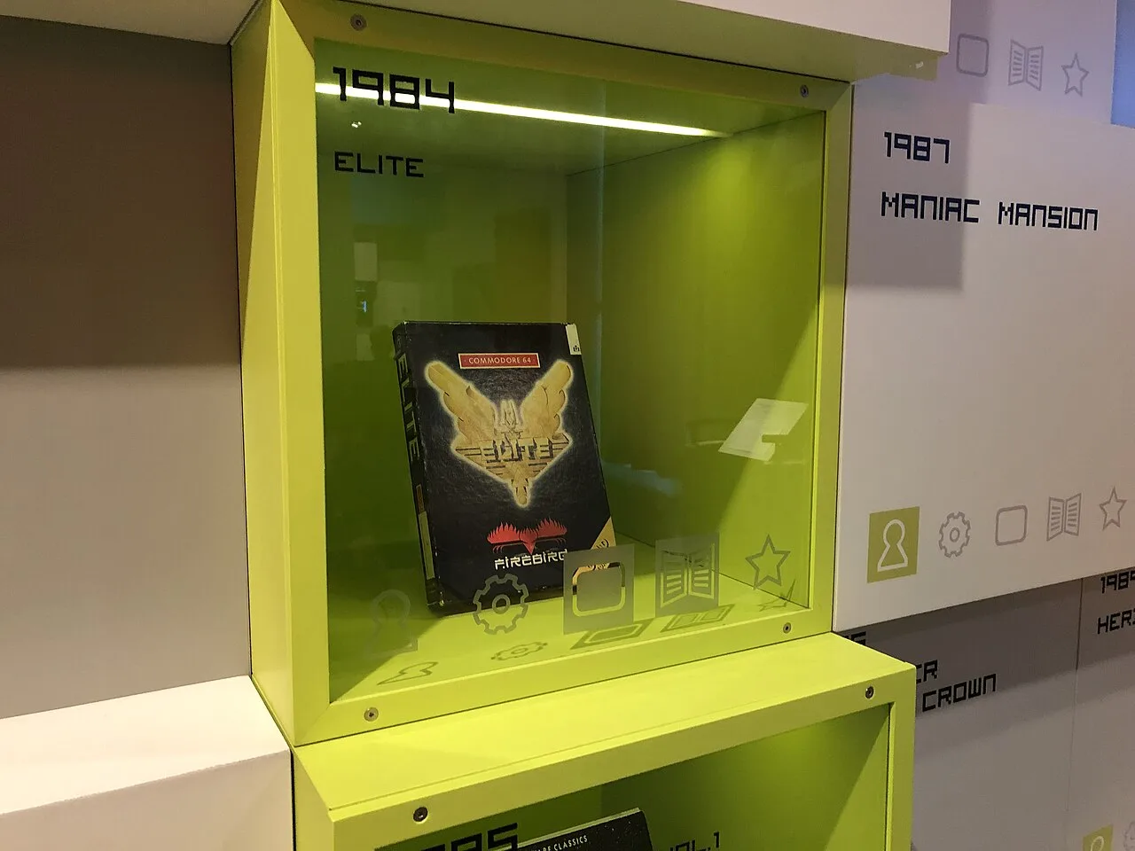 Elite (video game)
