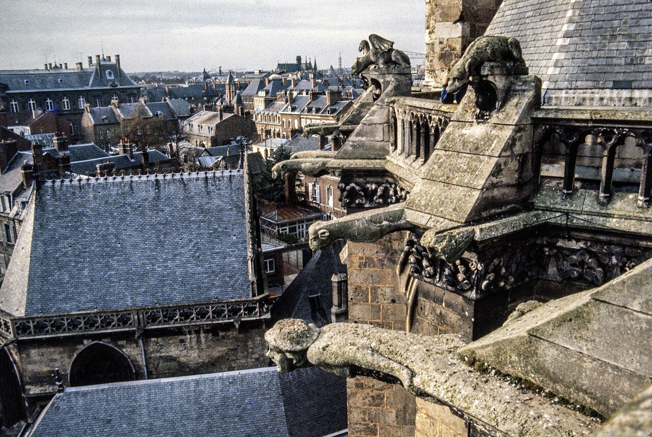 Gargoyles (film)