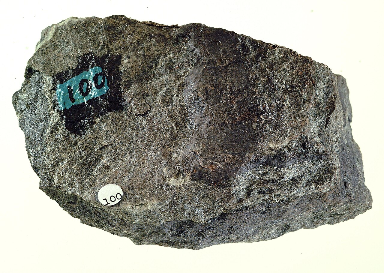 Bijiki Schist (grunerite-magnetite rock) (GeoDIL number - 412)