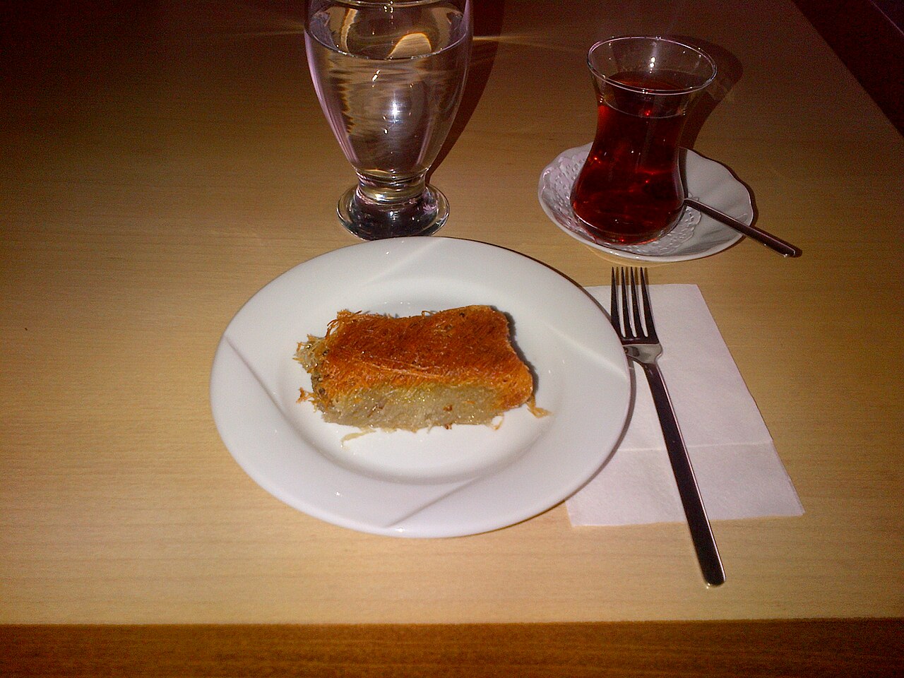 Kadayif (pastry)