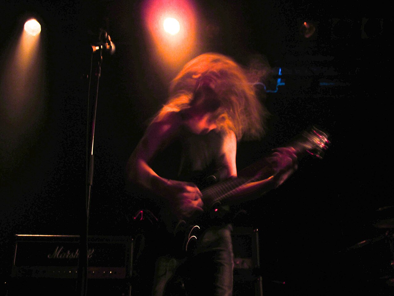 Alien Weaponry