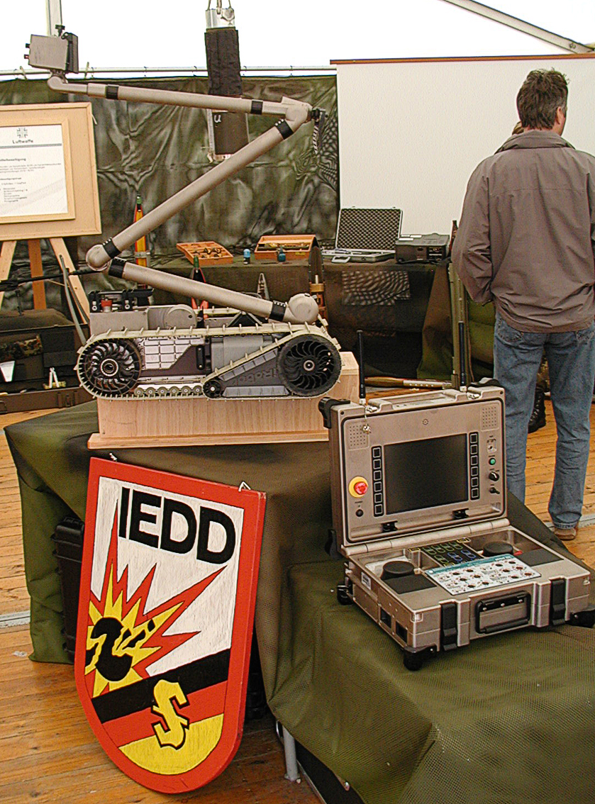 Unmanned ground vehicle