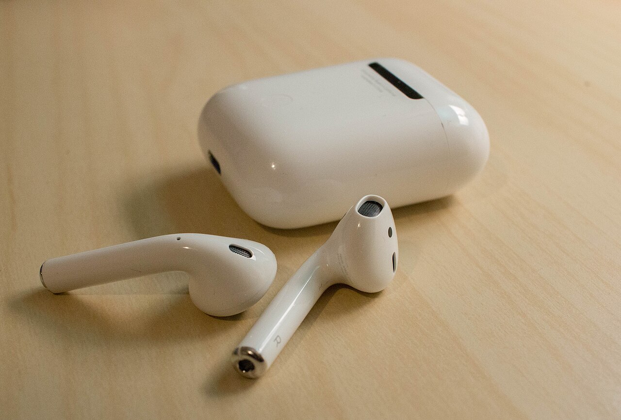 AirPods