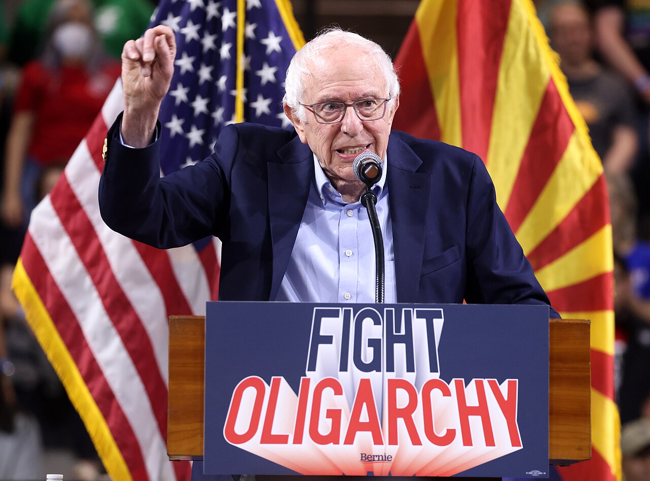 Bernie Sanders Fight Oligarchy rally, Tempe, Arizona (cropped)