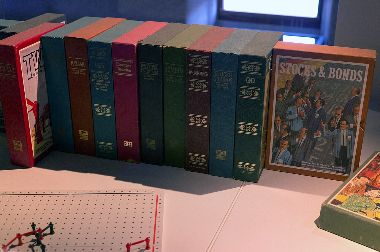3M bookshelf game series