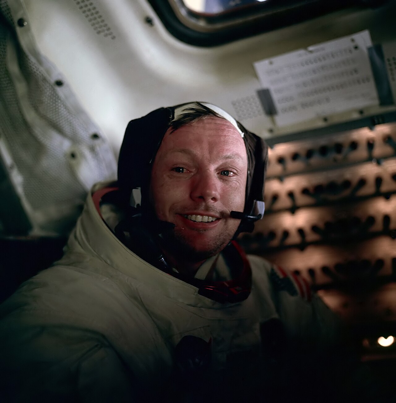 Neil Armstrong (ice hockey)