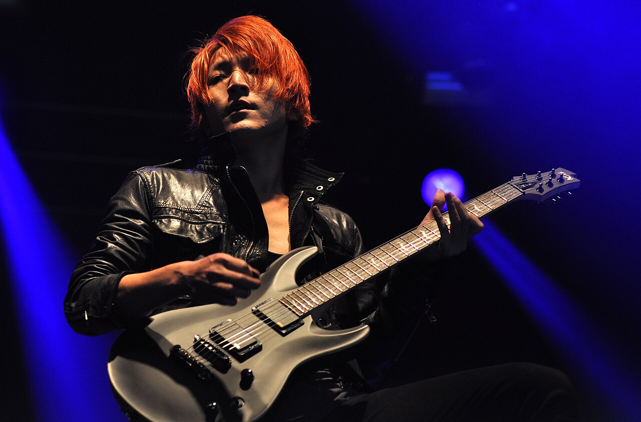Crossfaith