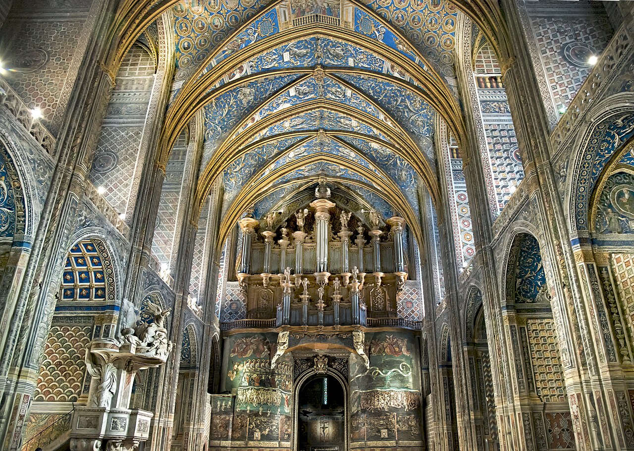 (Albi) Pipe organ of Cathédrale Sainte-Cécile and nave ceiling