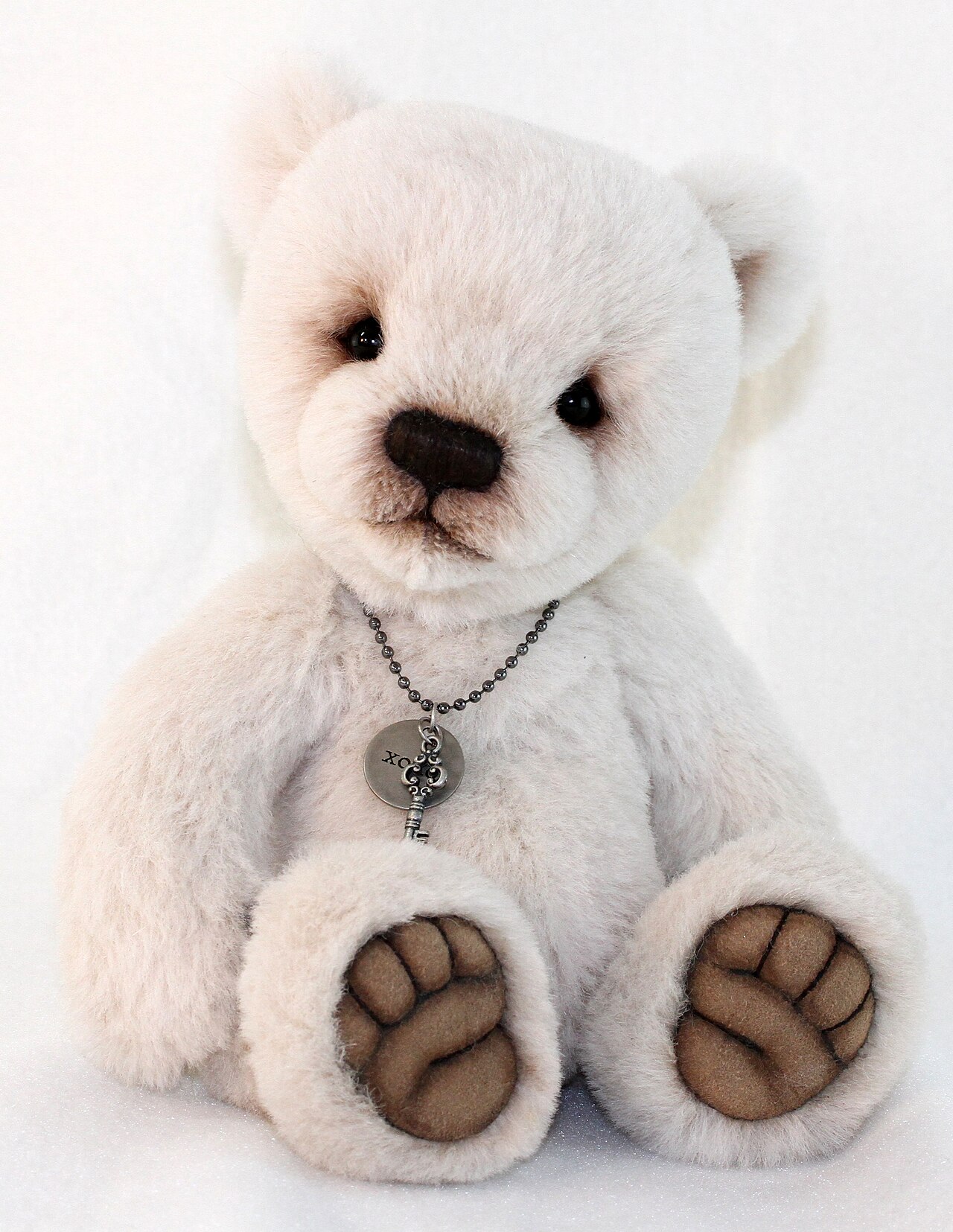Bear's Kiss