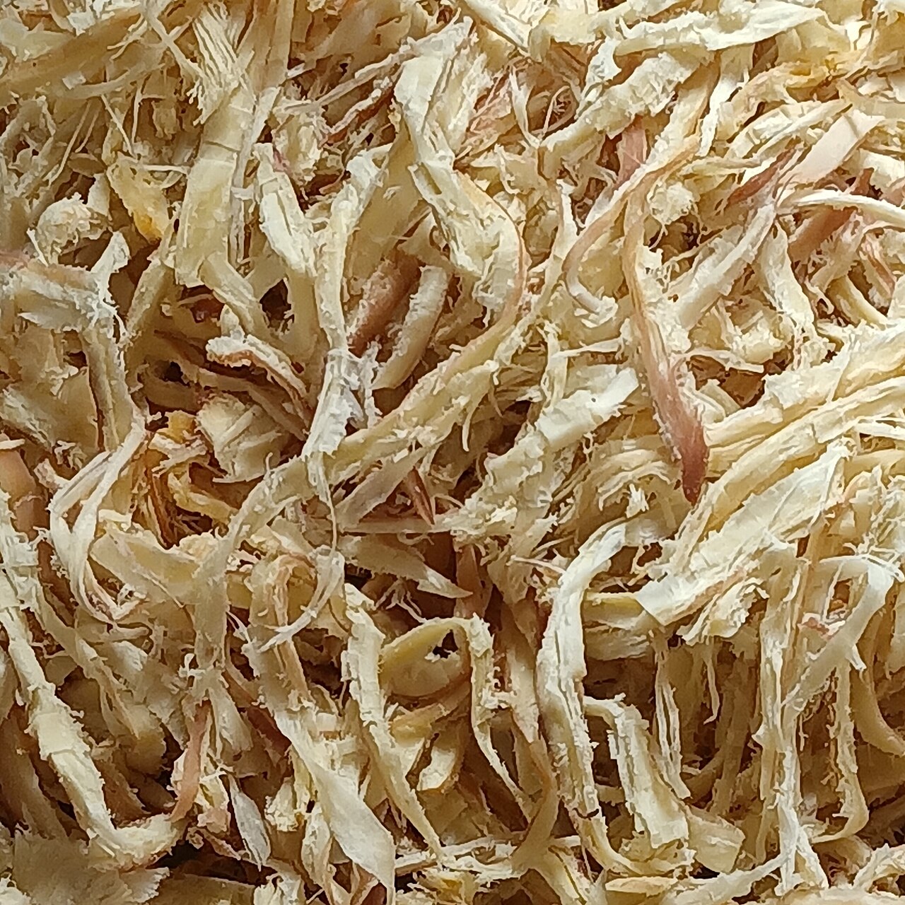 Dried shredded squid