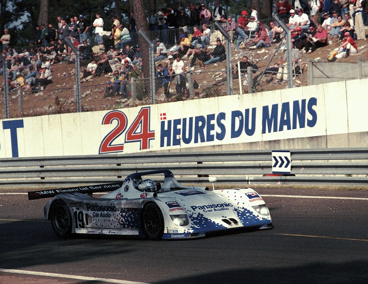 BMW V12 LM