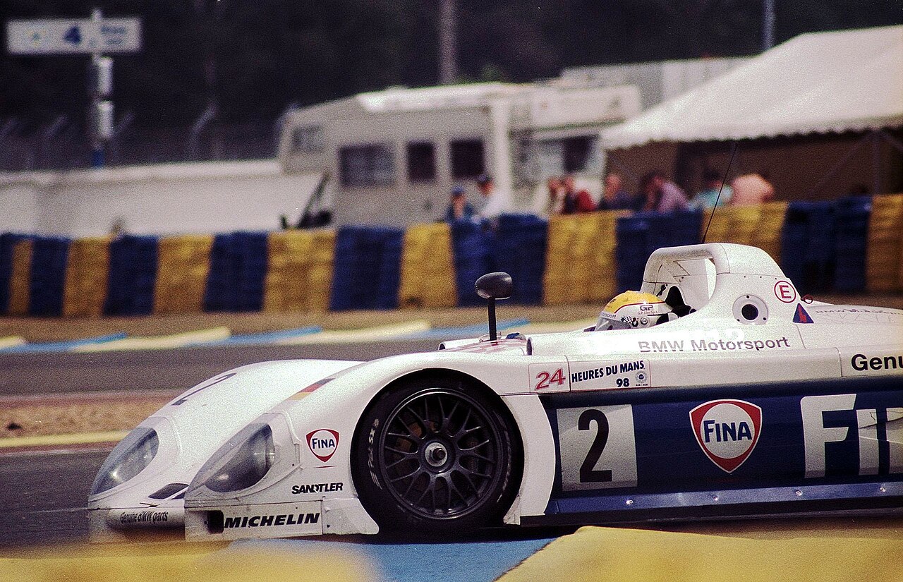 BMW V12 LM