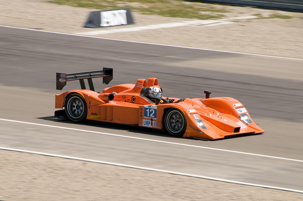 Lola B06/10
