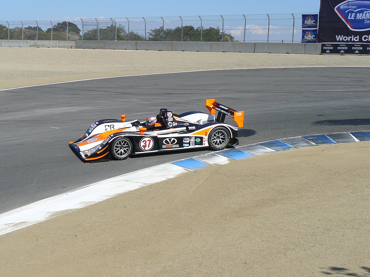 Lola B06/10