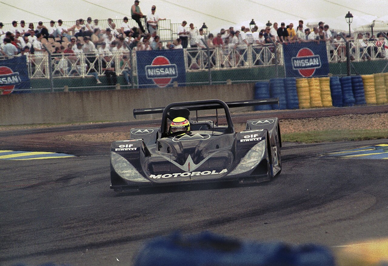 Lola B98/10