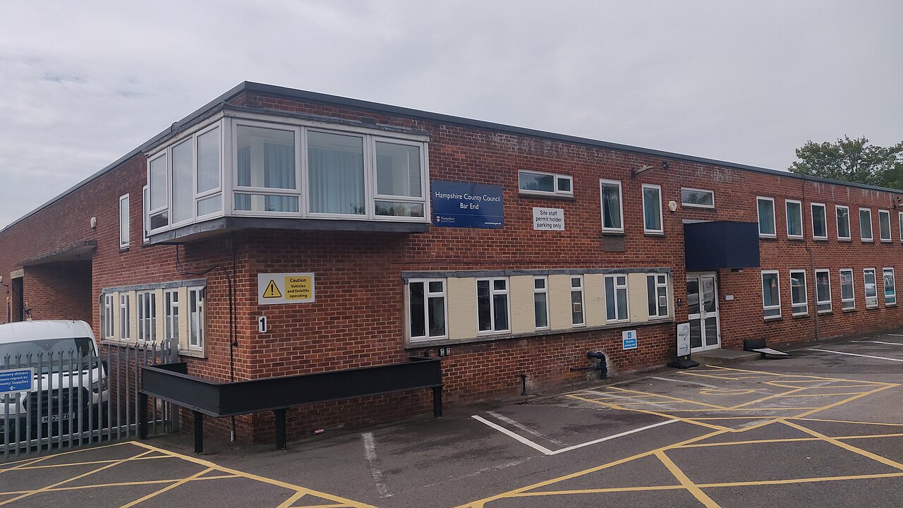Hampshire County Council Bar End