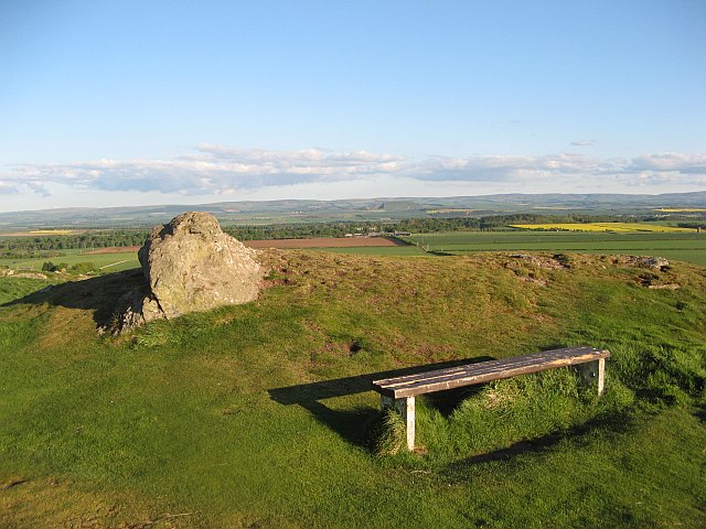 Bench, North Berwick Law - geograph.org.uk