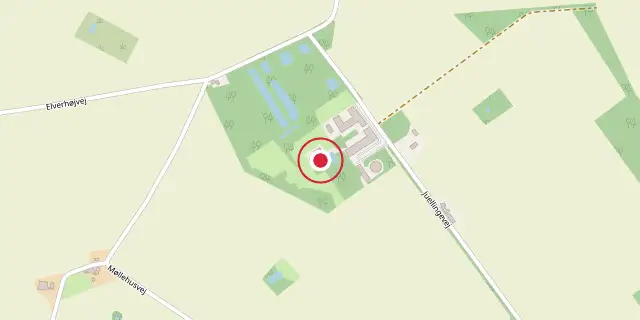 Street map of the area around Juellinge; the red dot marks 55°18′07″N 12°14′06″E
