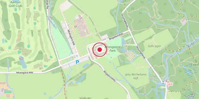 Street map of the area around Moesgård; the red dot marks 56°05′13″N 10°13′34″E