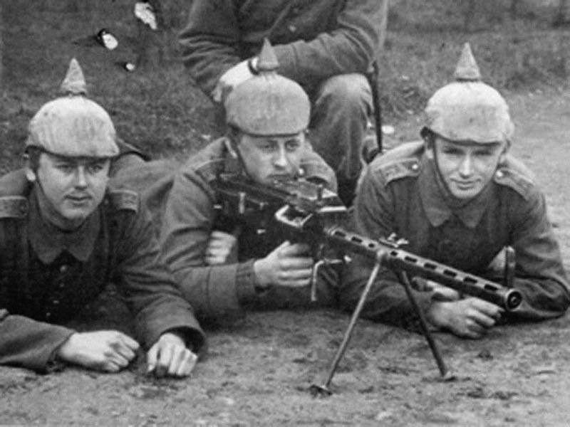Bergmann MG 15nA machine gun