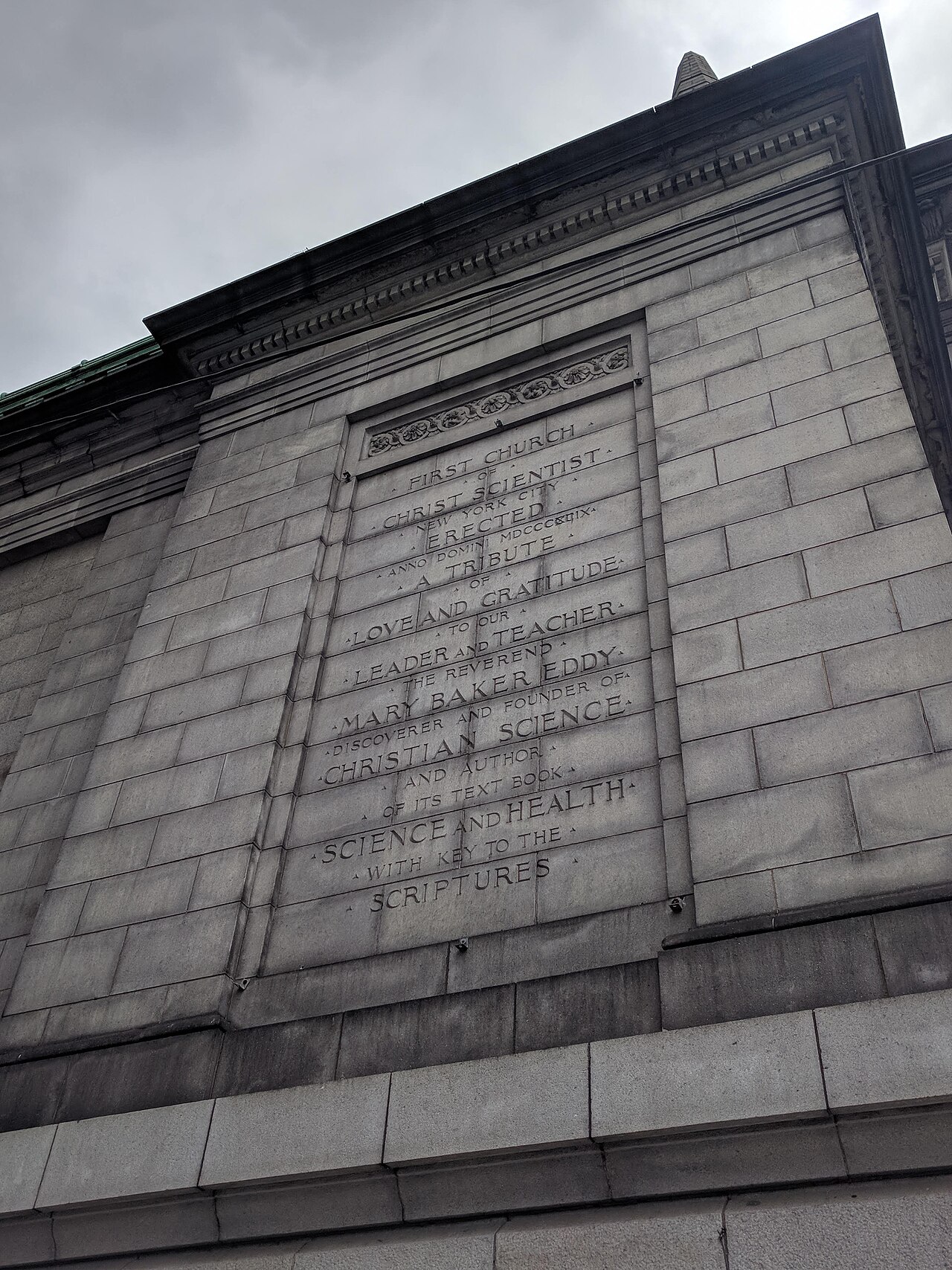 First Church of Christ, Scientist, New York - Table on the Wall