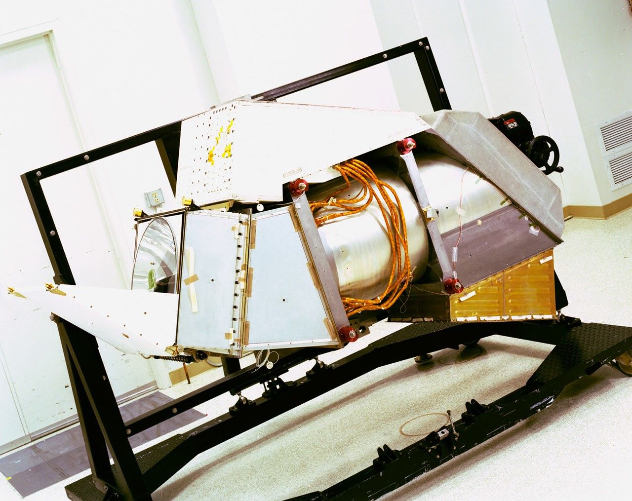 Landsat 4 Thematic Mapper in a Clean Room