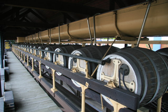 Burton Union fermentation system, Coors Visitor Centre - geograph.org.uk