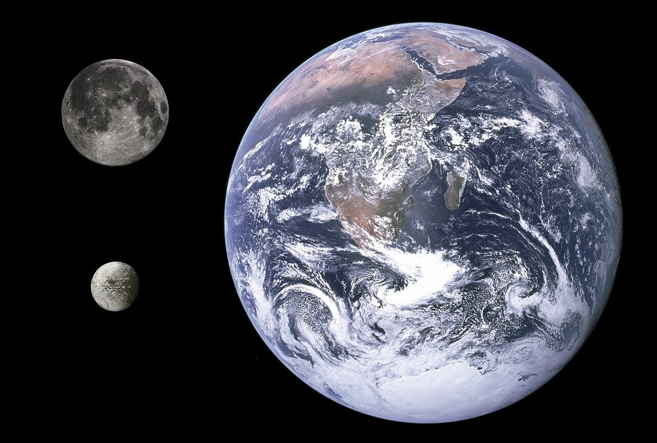 Iapetus (moon)