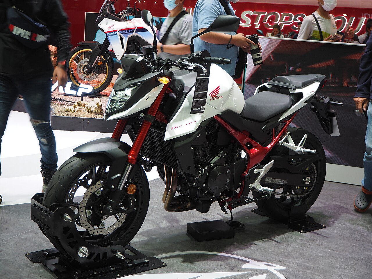 Honda CB750 Hornet