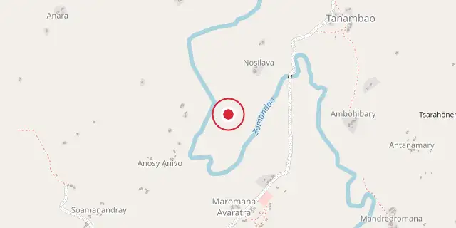 Street map of the area around Andringitra National Park; the red dot marks 22°06′47″S 46°55′23″E