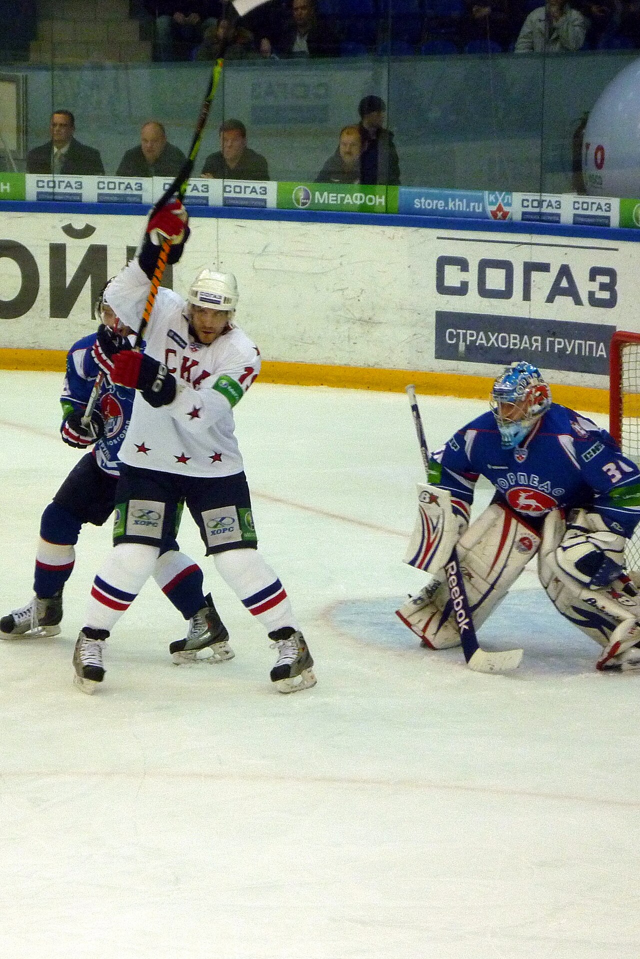 Alexei Yashin 2010-12-12 (3)