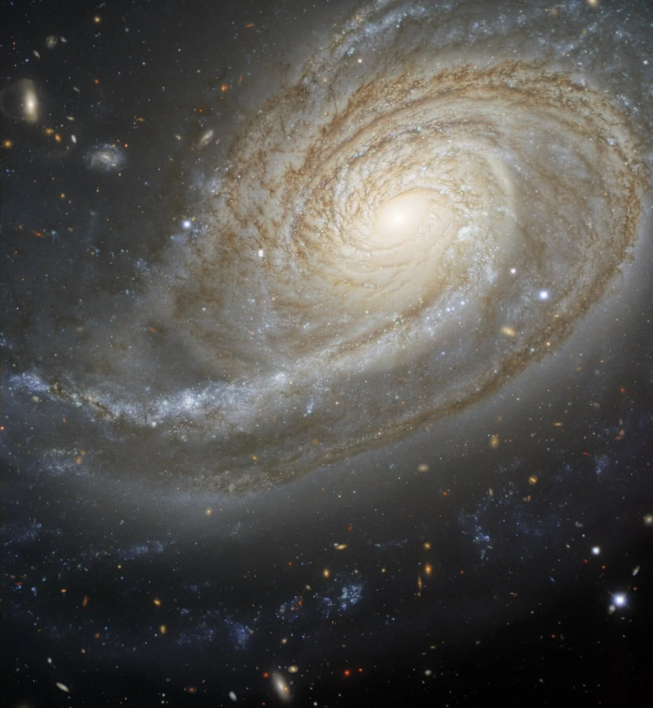 NGC 772
