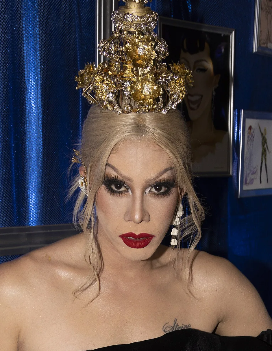 Pangina Heals