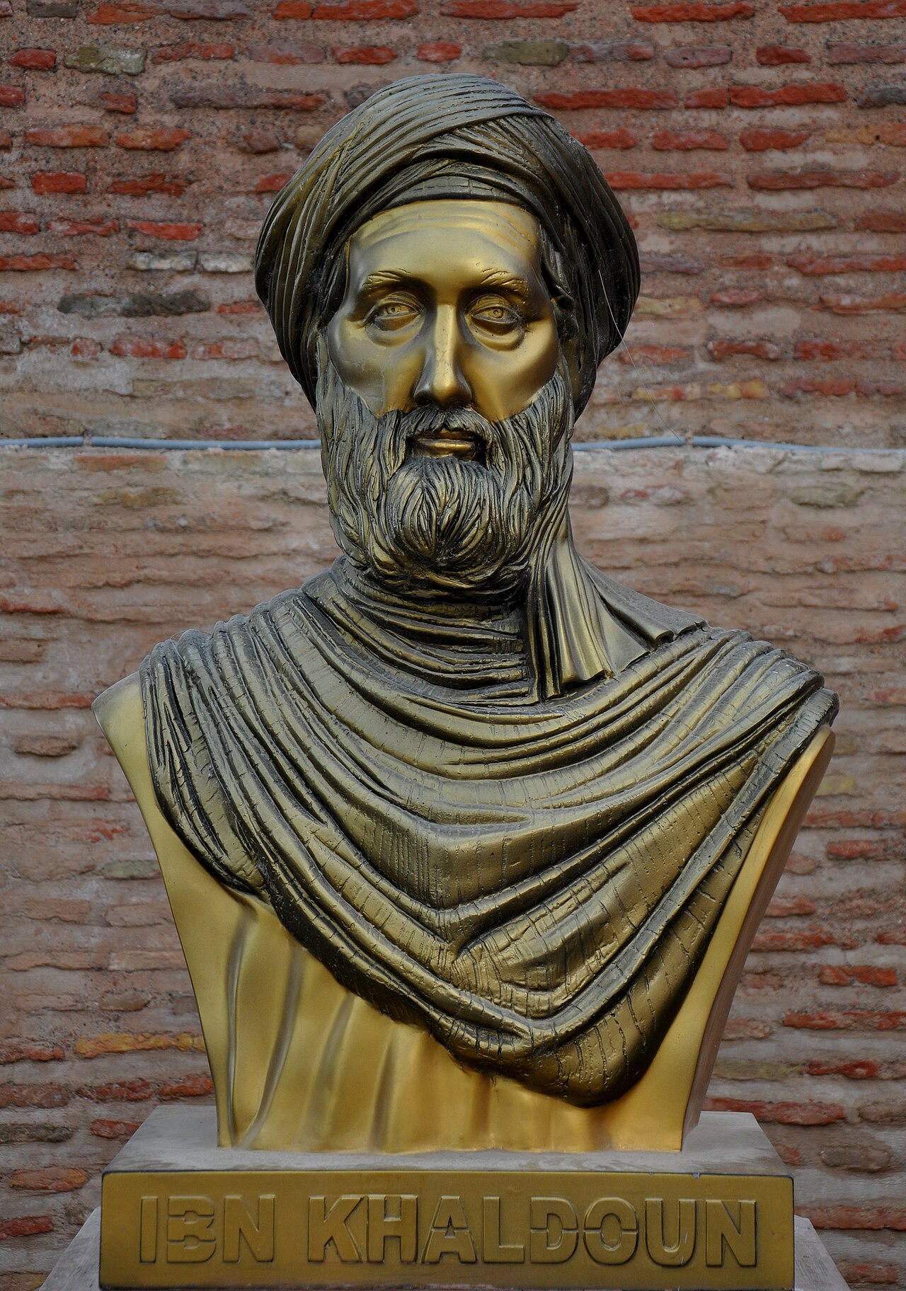 Bust of Ibn Khaldun (Casbah of Bejaia, Algeria) (cropped)