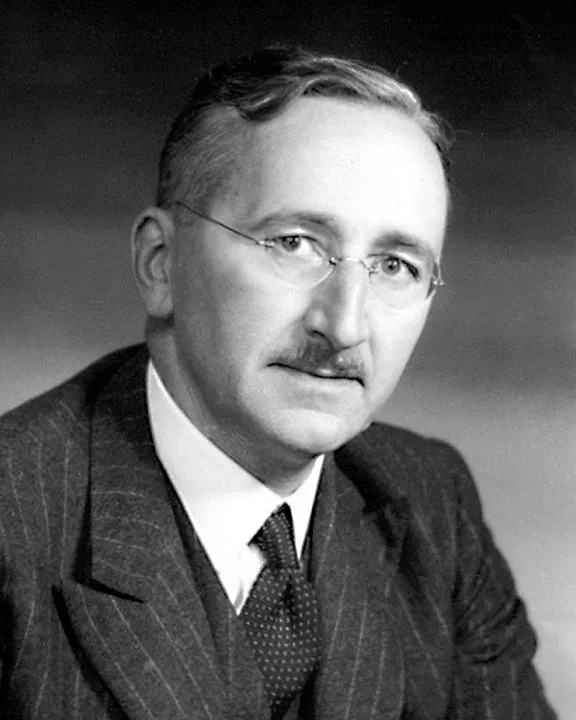 Nicolas Hayek