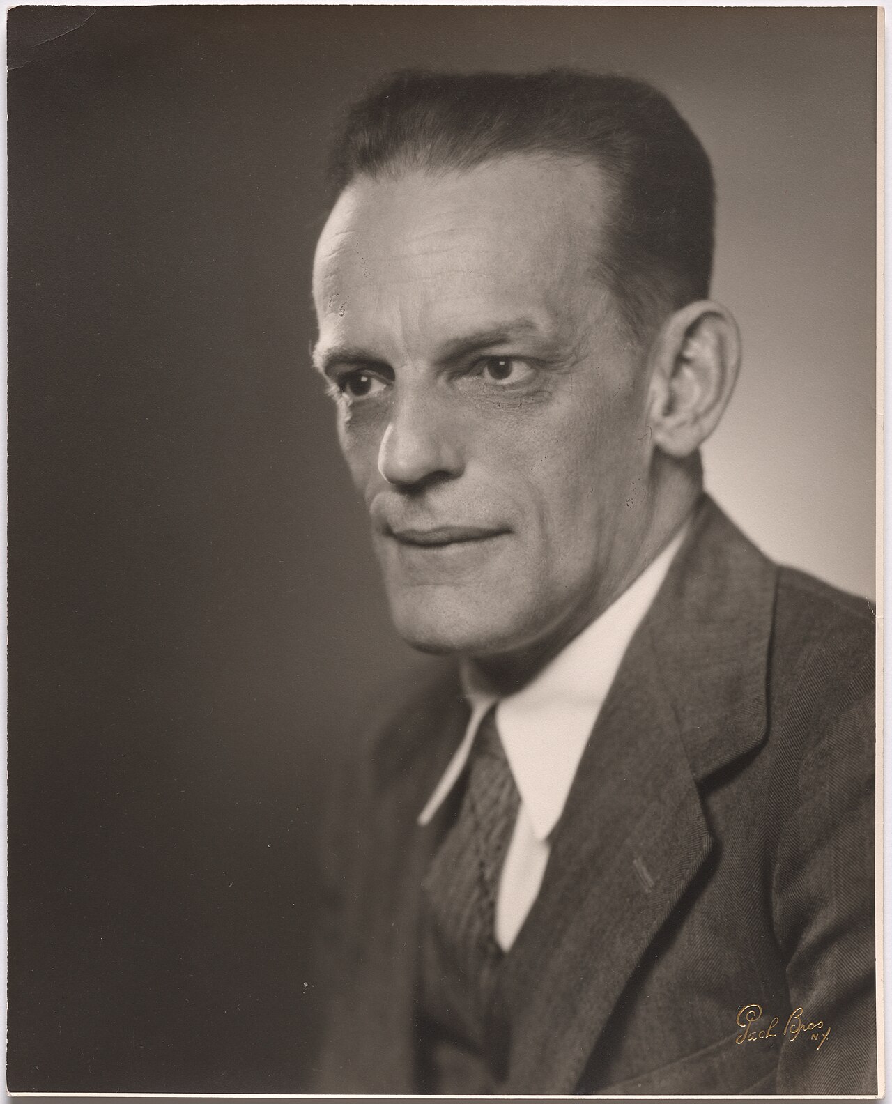 Max Theiler